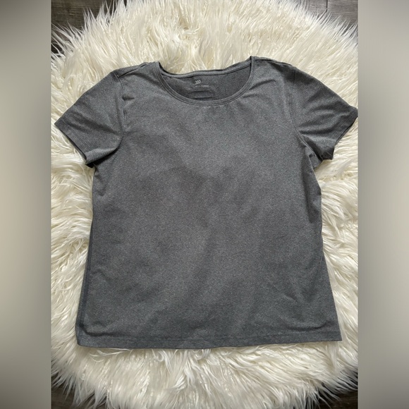 All In Motion Short Sleeve Bundle - Picture 2 of 4